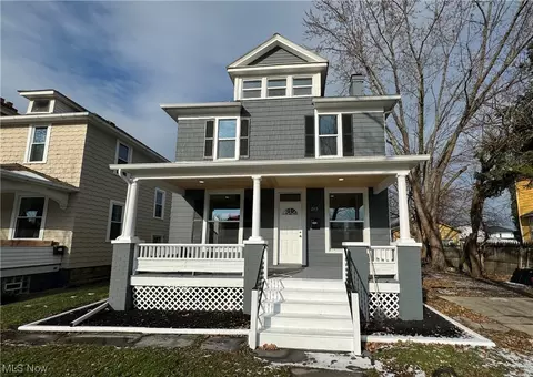 2113 E 30th St, Lorain, OH 44055