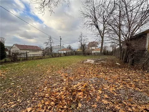 2113 E 30th St, Lorain, OH 44055 photo 34