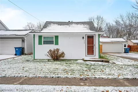 757 Dunny Ave, Sheffield Lake, OH 44054