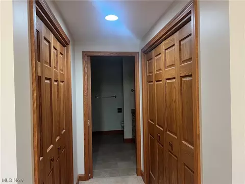 Entry Way - 229 Pinehurst Dr, Dover, OH 44622 photo 3 of 5