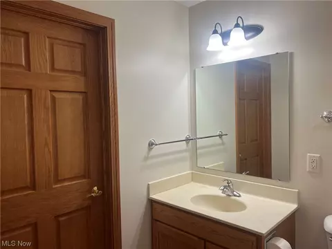 Bath - 229 Pinehurst Dr, Dover, OH 44622 photo 5 of 5