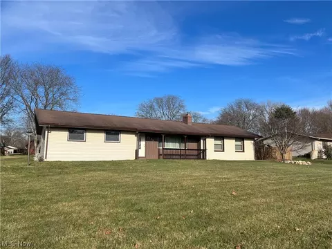 4778 S Main St, Akron, OH 44319