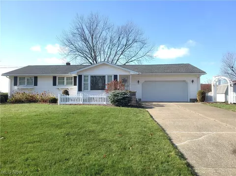 249 Rufener St, Rittman, OH 44270