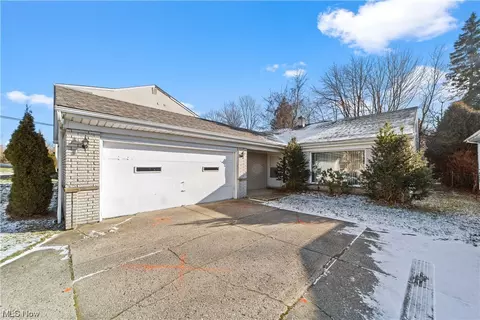 4820 Geraldine Ave, Richmond Heights, OH 44143
