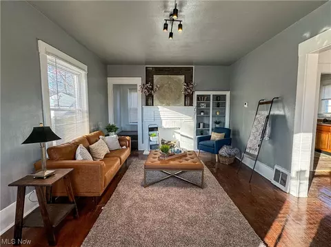 21 Grandview Ave, Struthers, OH 44471 photo 4