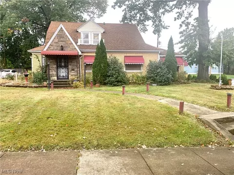 665 Dorchester Rd, Akron, OH 44320