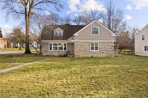3384 Chelsea Dr, Cleveland Heights, OH 44118