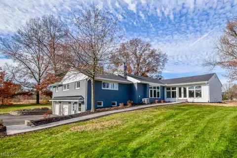 12727 Mogadore Ave NW, Uniontown, OH 44685