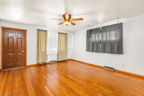 631 High St, Elyria, OH 44035 photo 7