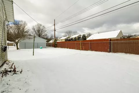631 High St, Elyria, OH 44035 photo 28