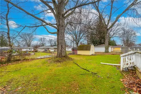 473 High St, Elyria, OH 44035 photo 32