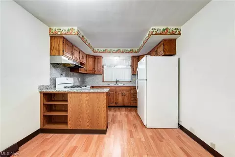 473 High St, Elyria, OH 44035 photo 11