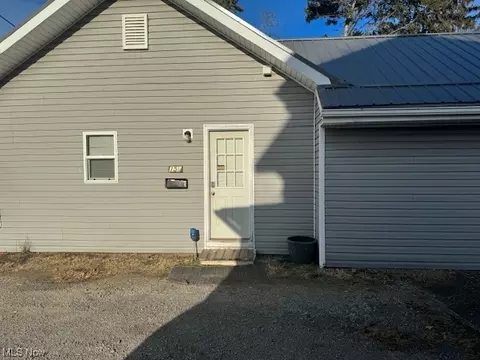 404 Valley St, Minerva, OH 44657 photo 2