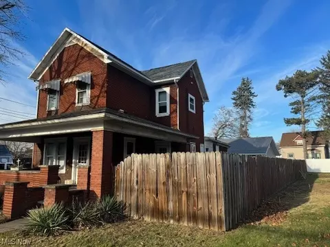 404 Valley St, Minerva, OH 44657 photo 4