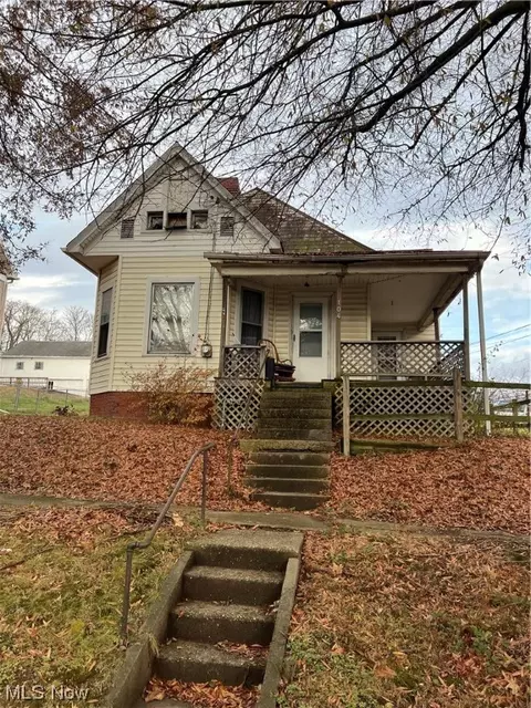 104 Holly St, Marietta, OH 45750