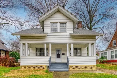 365 Sumatra Ave, Akron, OH 44305