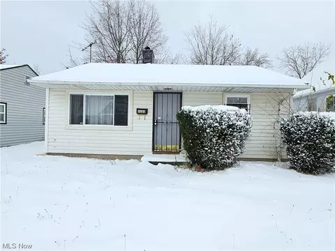 4409 E 158th St, Cleveland, OH 44128