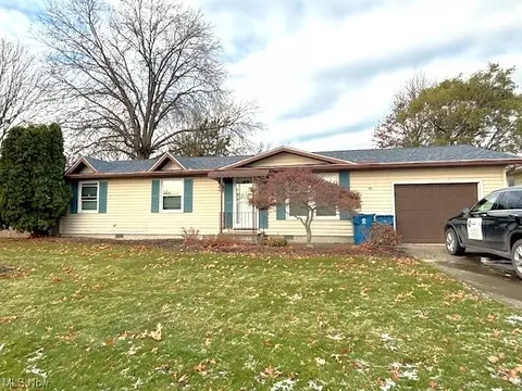 1316 W 37th St, Lorain, OH 44053