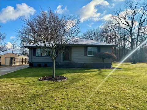 1131 Owsley, Mcdonald, OH 44437