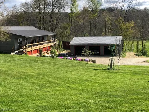 57873 Salem Rd, Senecaville, OH 43780