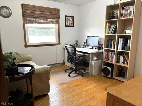 110 Wayne Ave, Creston, OH 44217 photo 7