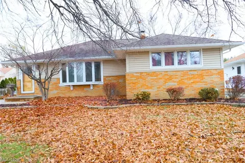 16796 Bardbury, Middleburg Heights, OH 44130