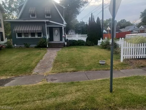 158 S Maryland, Youngstown, OH 44509