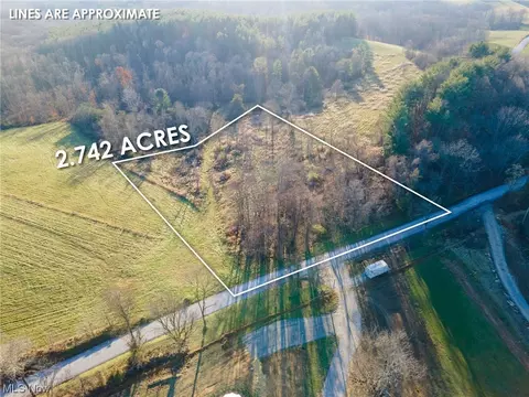 Maxville Road, Logan, OH 43138