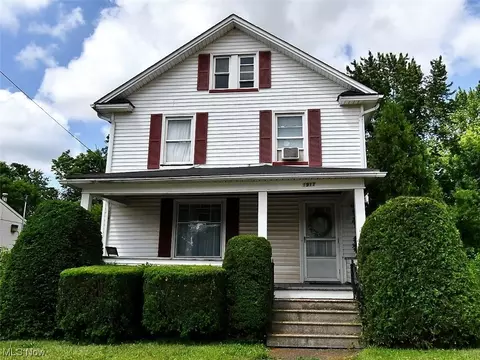 1911 Youngstown Rd, Warren, OH 44484