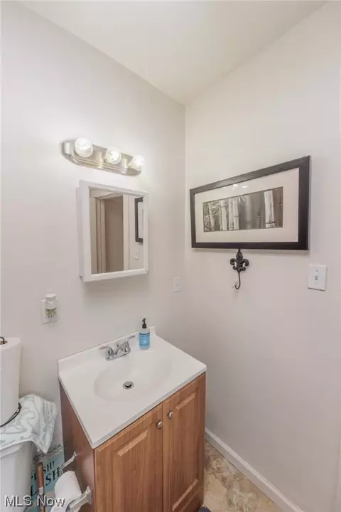 118 Franklin Ave, Elyria, OH 44035 photo 20