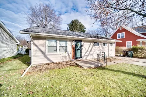 41866 Adelbert St, Elyria, OH 44035