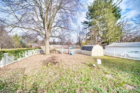 41866 Adelbert St, Elyria, OH 44035 photo 10