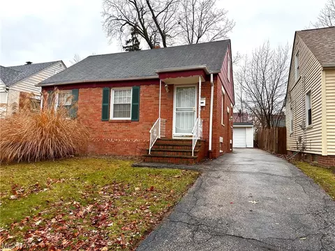 4353 Lee Hts, Warrensville Heights, OH 44128