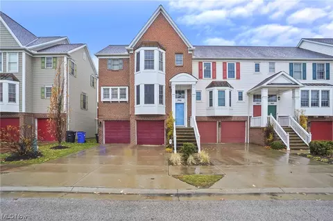 1966 E 82nd St, Cleveland, OH 44103