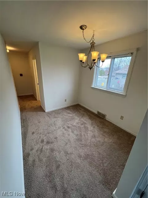 545 7th St, Struthers, OH 44471 photo 11