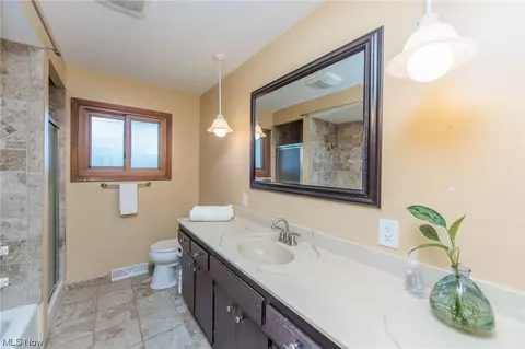 3123 Pasadena Dr, Seven Hills, OH 44131 photo 25