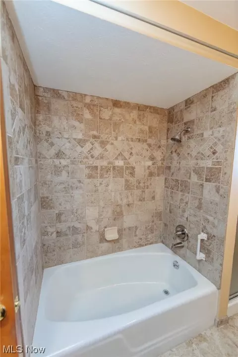 3123 Pasadena Dr, Seven Hills, OH 44131 photo 27