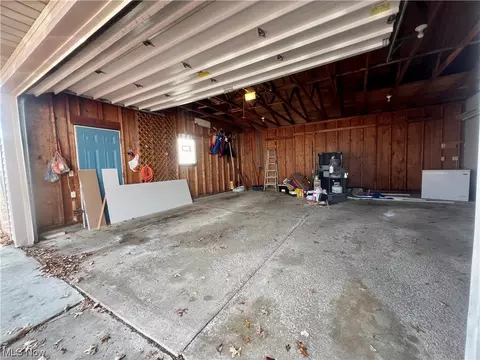 229 Hilliard Rd, Elyria, OH 44035 photo 25