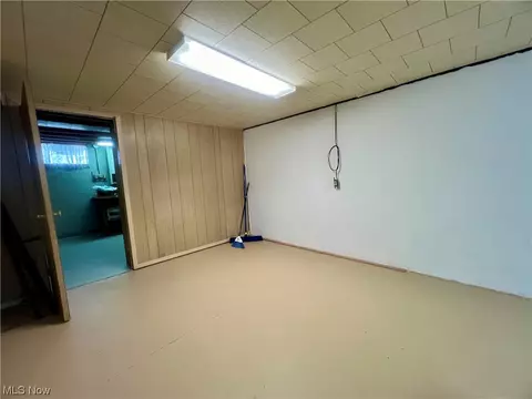 229 Hilliard Rd, Elyria, OH 44035 photo 19