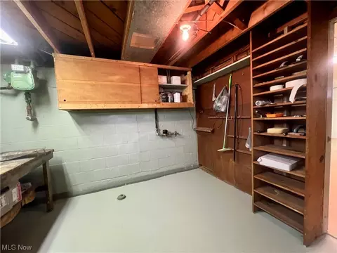 229 Hilliard Rd, Elyria, OH 44035 photo 24
