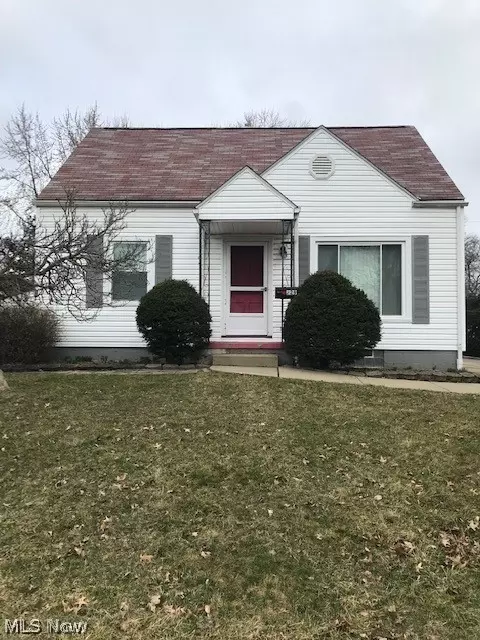 229 Tyler Ave, Cuyahoga Falls, OH 44221