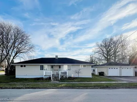16 18 Adams Ave, Cuyahoga Falls, OH 44221