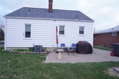 7015 Amherst, Youngstown, OH 44512 photo 5
