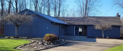 22321 Needlewood Cir, Strongsville, OH 44149