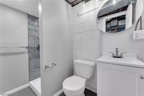 731 E 263rd St, Euclid, OH 44132 photo 30