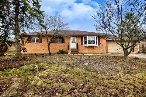 2936 Alda Pkwy, Brunswick, OH 44212