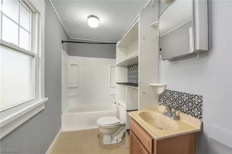 249 Gates, Elyria, OH 44035 photo 27