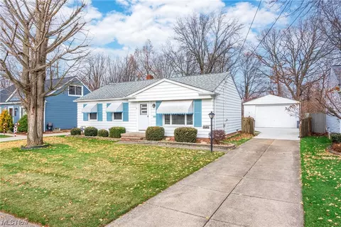 11040 Fairlawn, Parma, OH 44130
