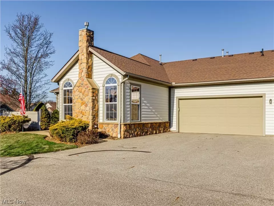 530 Crossings, Tallmadge, OH 44278 20 Photos Movoto