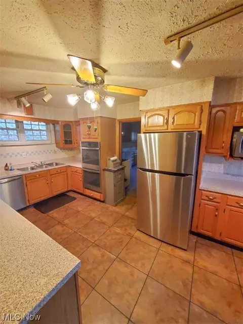 145 High St, Gauley Bridge, WV 25085 photo 18
